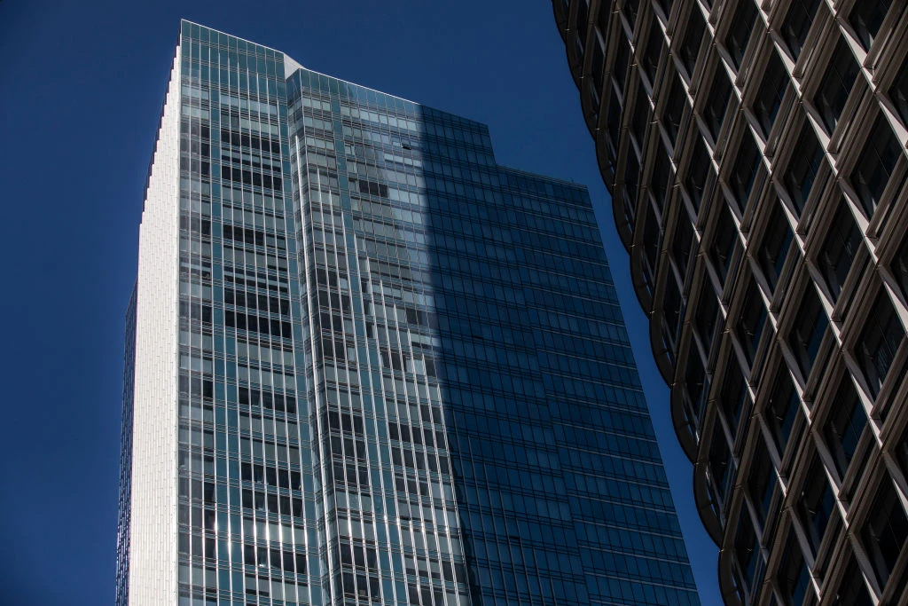 Turnul &icirc;nclinat din San Francisco Millennium Tower se &icirc;nclină cu 7 cm pe an 2b89f61