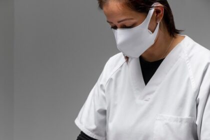 Femeie după tratament facial 23 2148906477