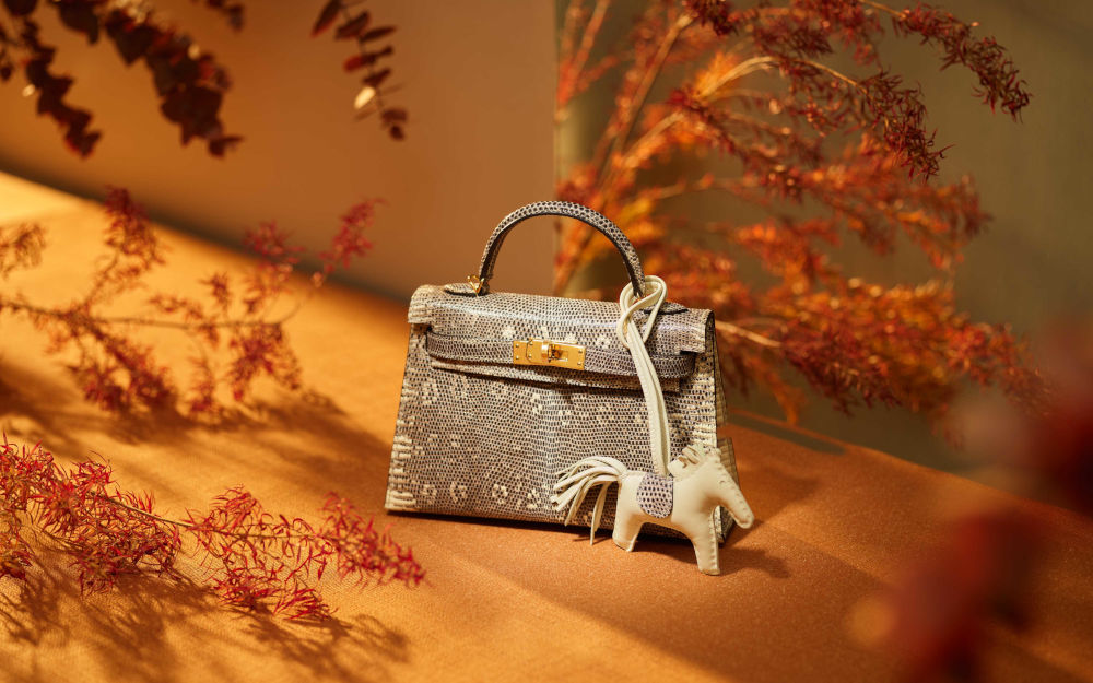 Licitație exclusivă de genți de mână la Christies