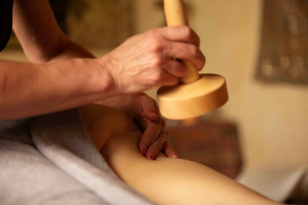 Maderoterapie &icirc;n Biovital SPA de la Manor House Hotel