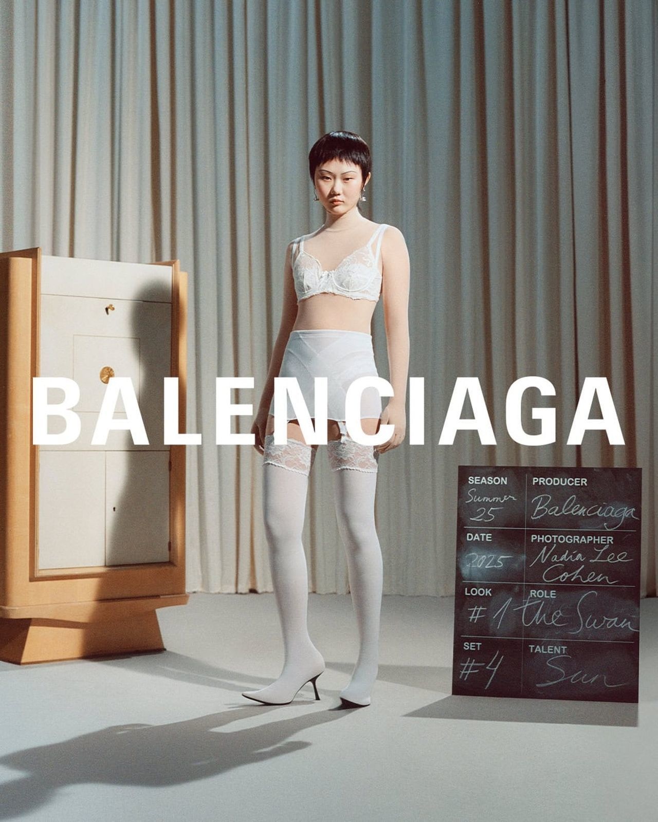 Campania de vară Balenciaga7