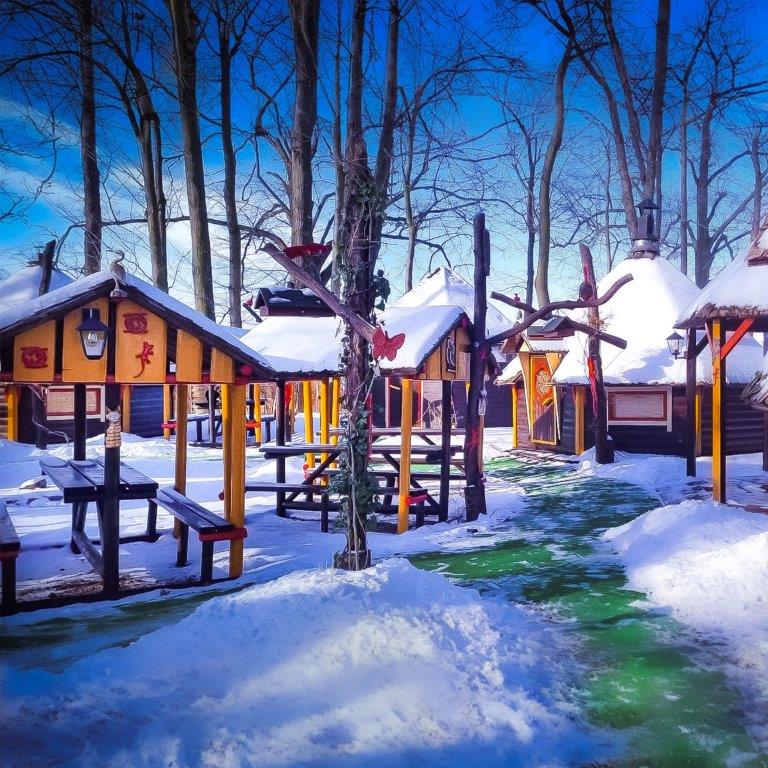 Satul Spa Vital Manor House &icirc;n timpul iernii