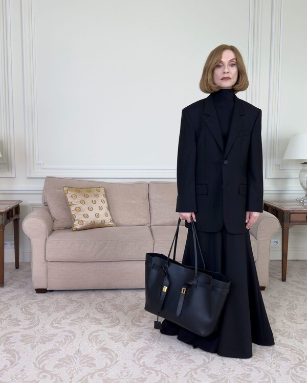 Campanie Balenciaga cu Claudia Schiffer7