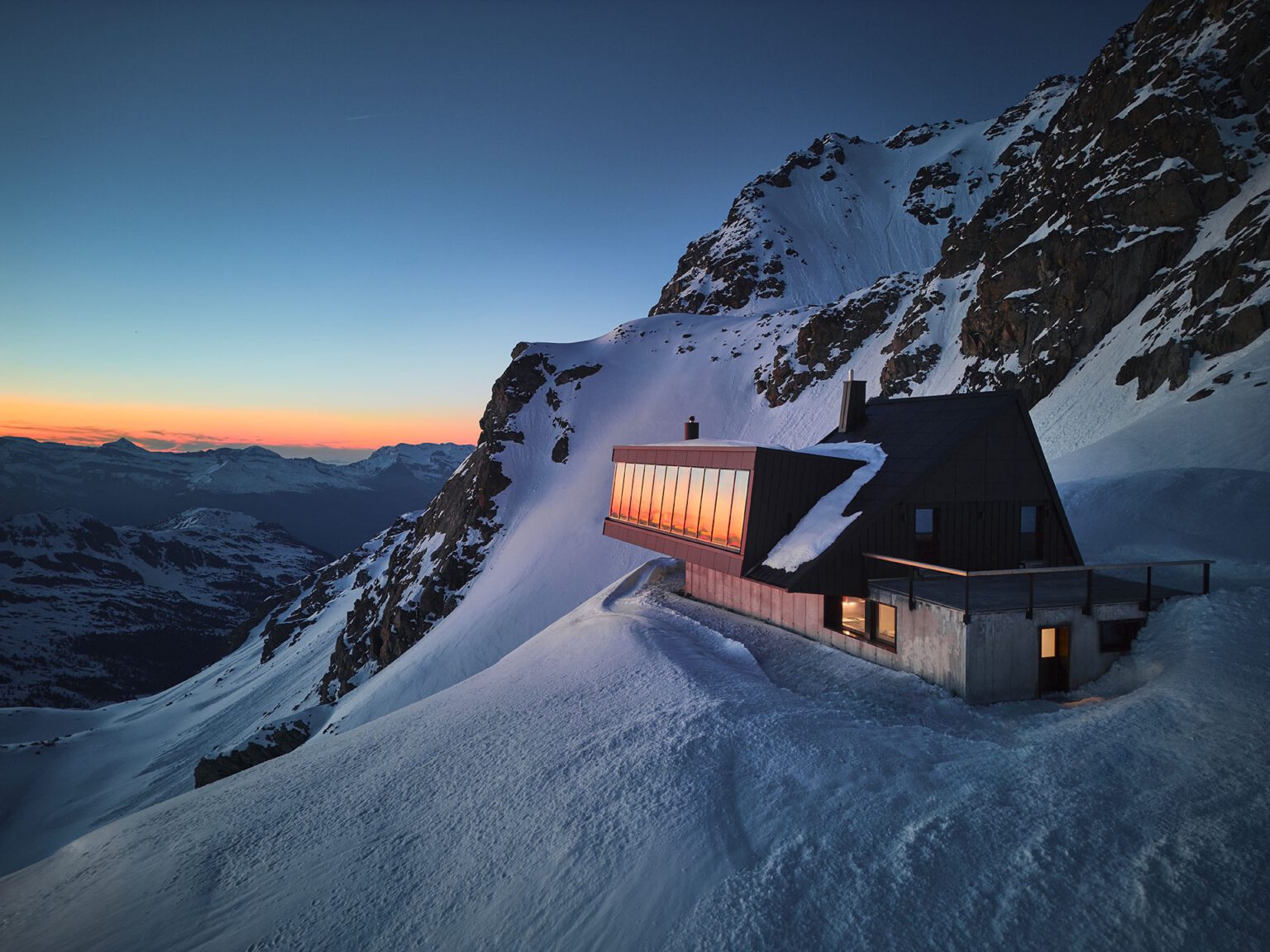 Cabane Tortin Secretele refugiului off-grid deasupra Verbier