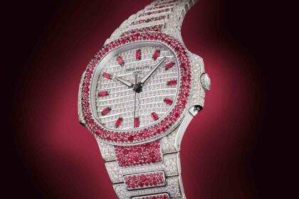 Patek Philippe Nautilus Haute Joaillerie O icoană din diamante