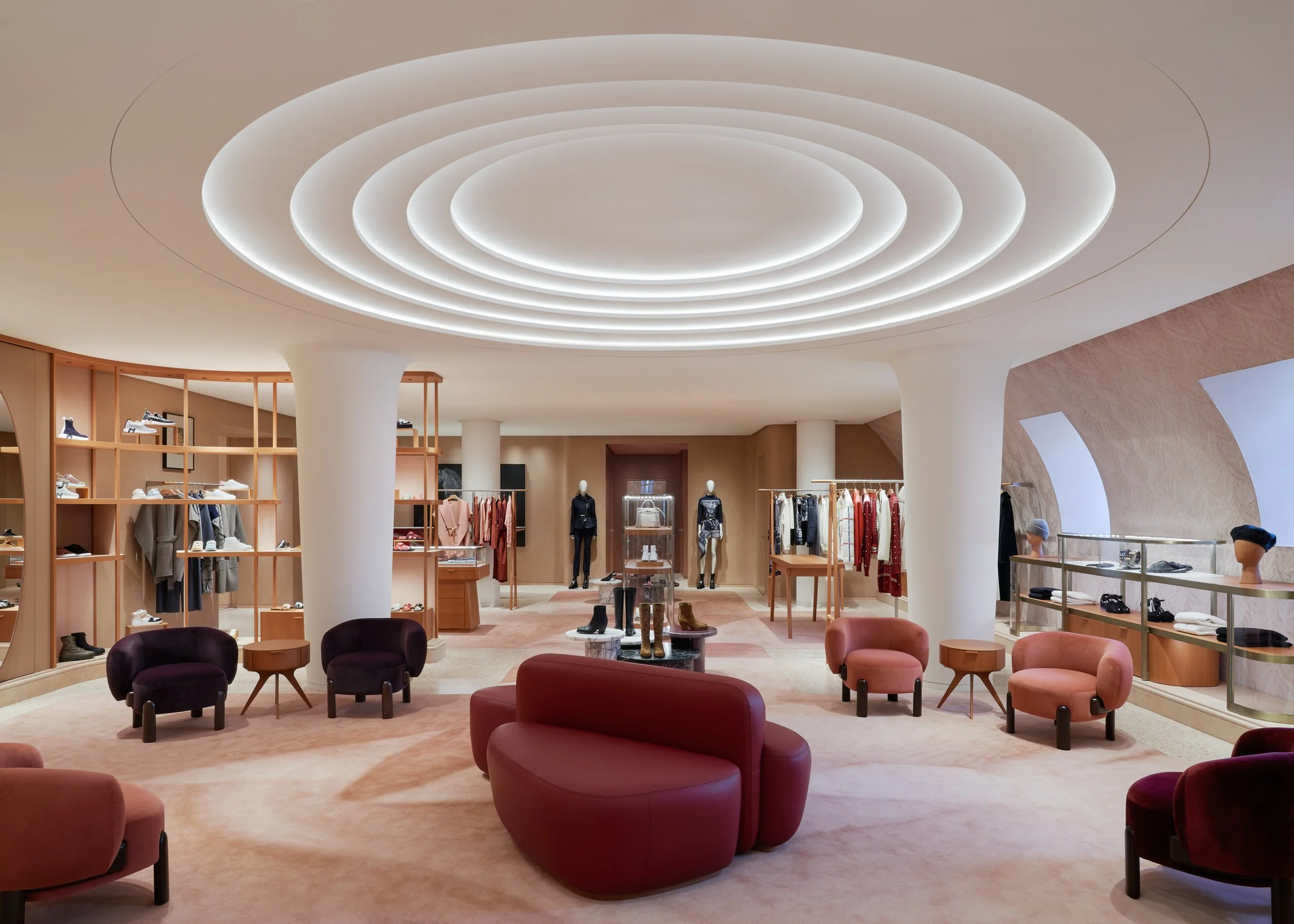 Cel mai mare magazin Hermes