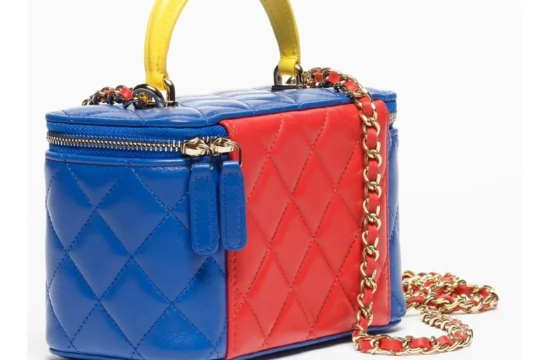 Chanel I Superman Noua Iconă Sau Provocare Temporară2