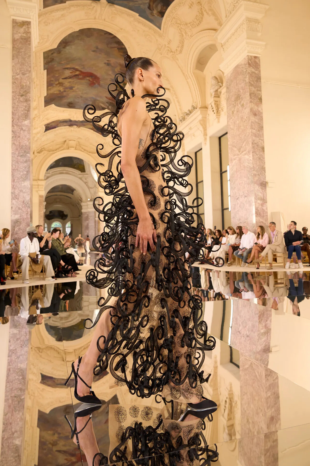 Schiaparelli haute couture Toamnă/Iarnă 2026/2027