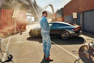 Brad Pitt și Mercedes Amg